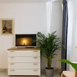 Studio with private terrace next to Cișmigiu